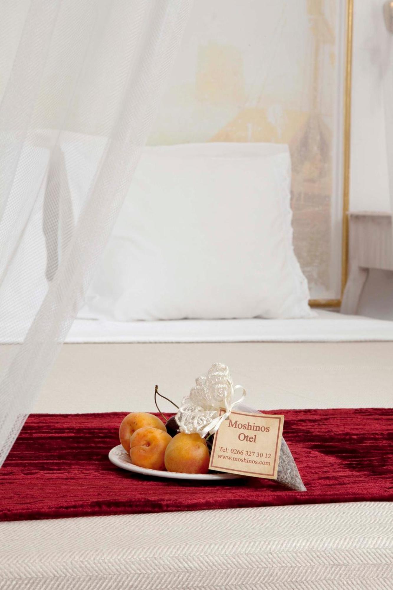 Moshinos Hotel Ayvalı 部屋 写真